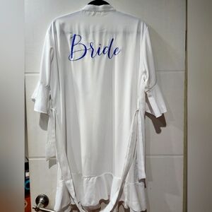 Etsy customized White Bride Robe with Blue Embroidery Size M